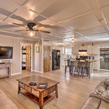 Lakefront Greers Ferry Cabin With Covered Boat Slip! Fairfield Bay Luaran gambar