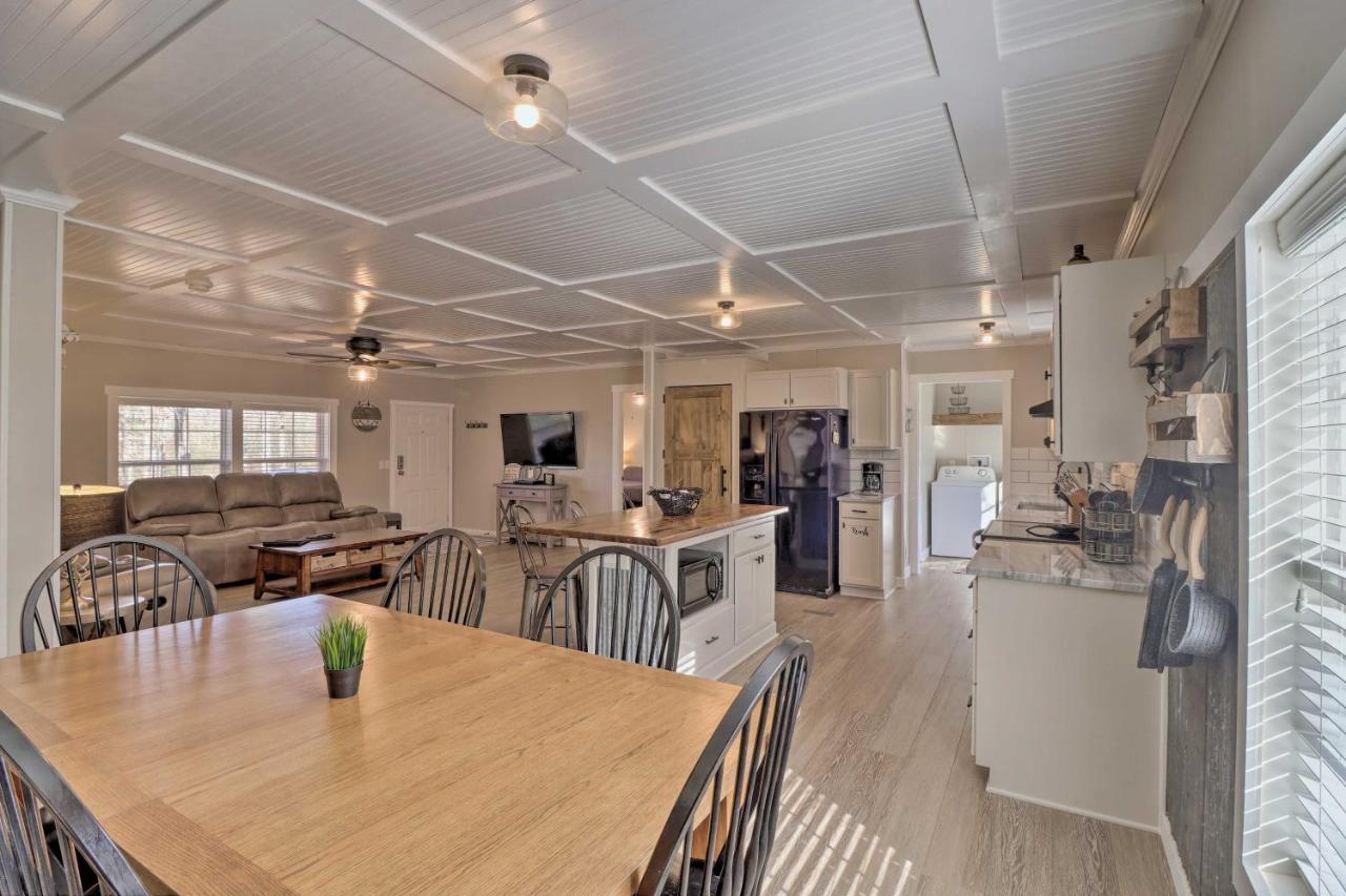 Lakefront Greers Ferry Cabin With Covered Boat Slip! Fairfield Bay Luaran gambar